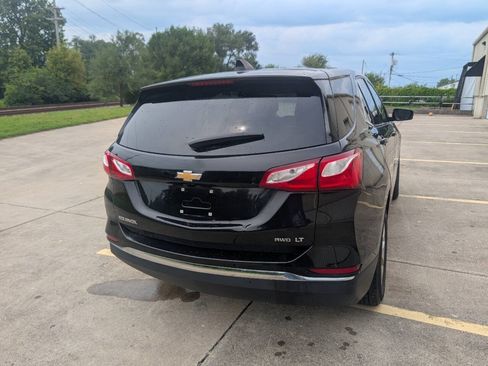 Used 2018 Chevrolet Equinox LT AWD/4WD image 2