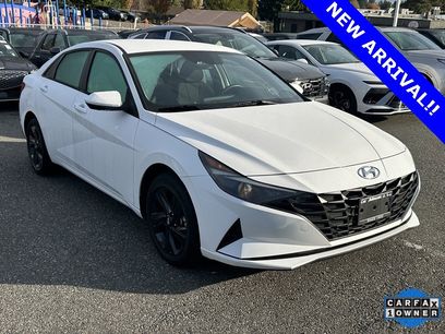 Used 2023 Hyundai Elantra Blue