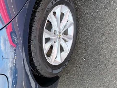 Used 2022 Chevrolet Malibu LT image 8