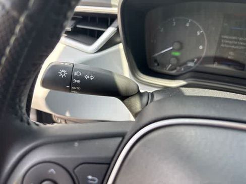 Used 2024 Toyota Corolla SE FWD image 16