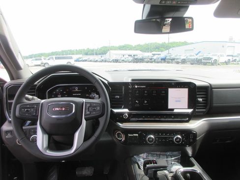 New 2026 GMC Sierra 1500 SLT w/ SLT Premium Package AWD/4WD image 17