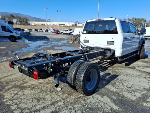 New 2026 Ford F550 4x4 Crew Cab Super Duty image 5