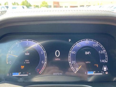 Used 2023 Jeep Grand Cherokee Summit AWD/4WD image 11