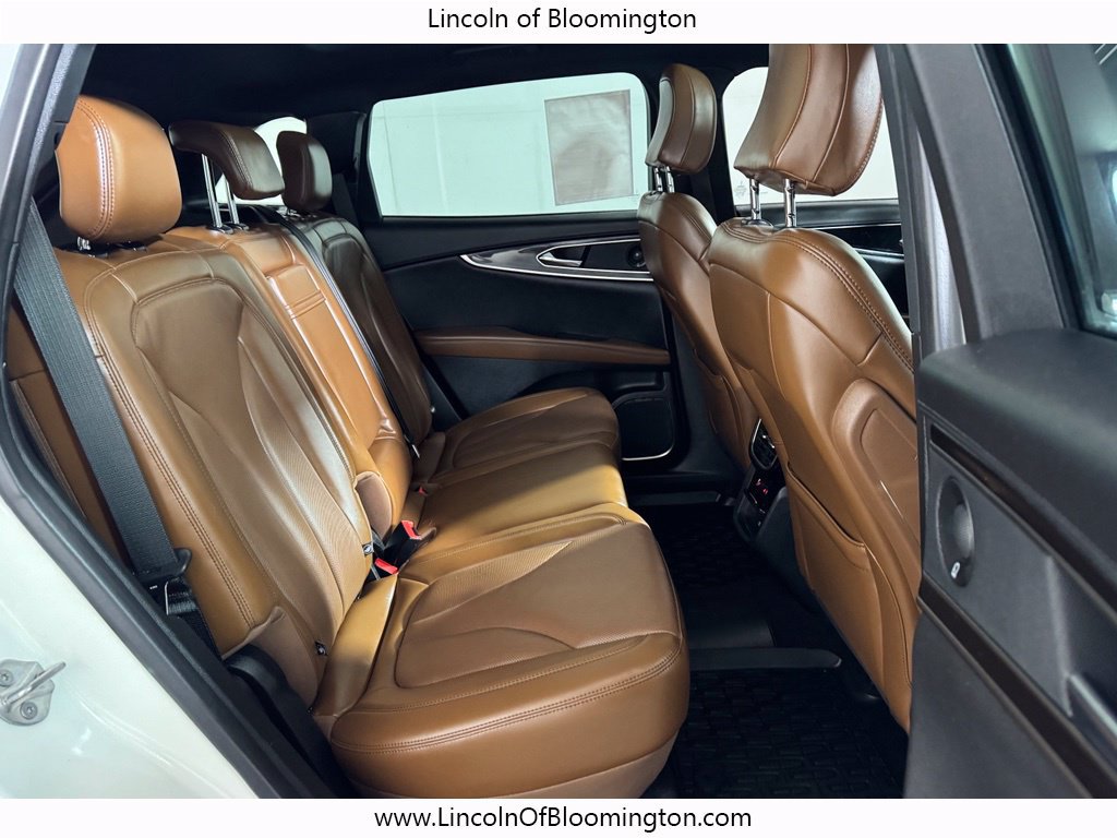 Used 2023 Lincoln Nautilus Reserve w/ Luxury Package AWD/4WD image 13