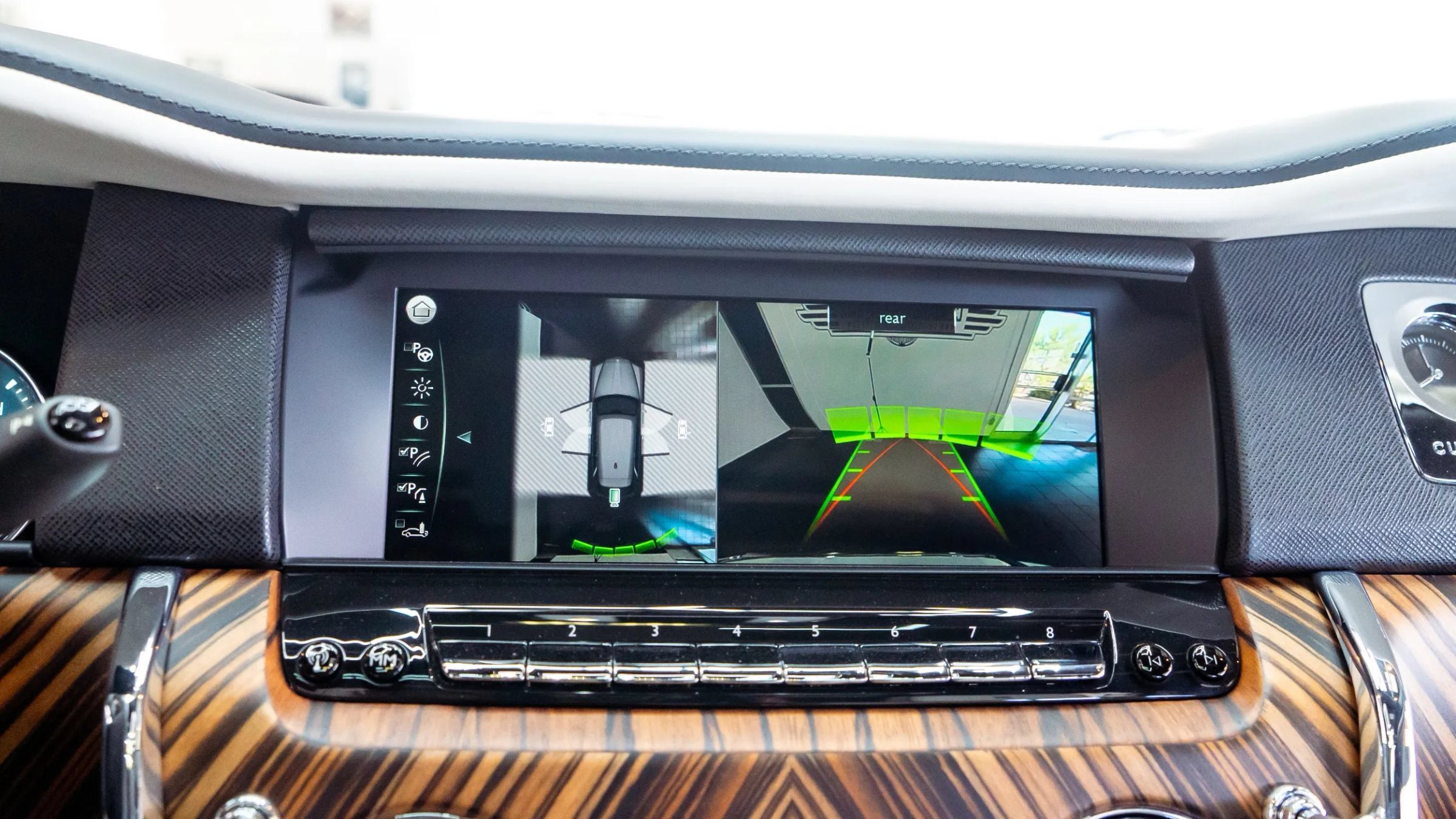Used 2019 Rolls-Royce Cullinan AWD/4WD image 19