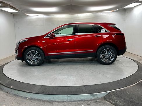 New 2026 Cadillac XT5 Premium Luxury w/ Driver Assist Package image 2