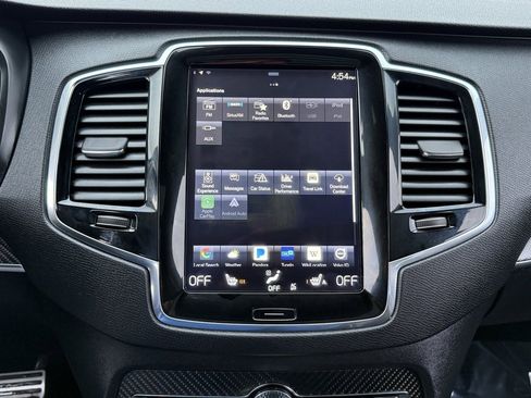 Used 2017 Volvo XC90 T8 R-Design w/ Vision Package image 42