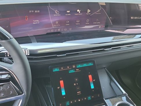 Used 2026 Cadillac Escalade Sport image 13