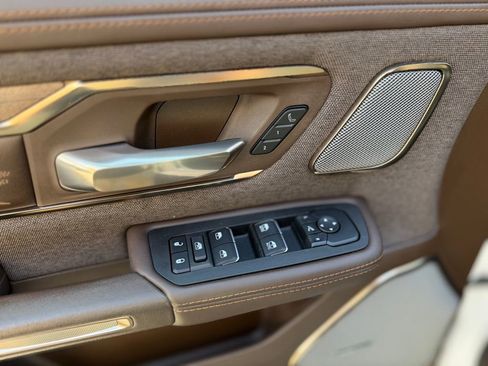 Used 2025 RAM 1500 Limited image 19