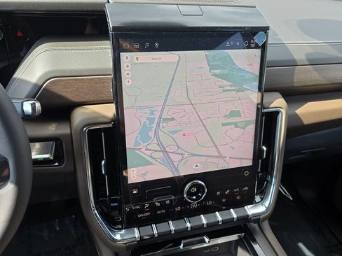 New 2026 GMC Yukon XL Denali Ultimate AWD/4WD image 15
