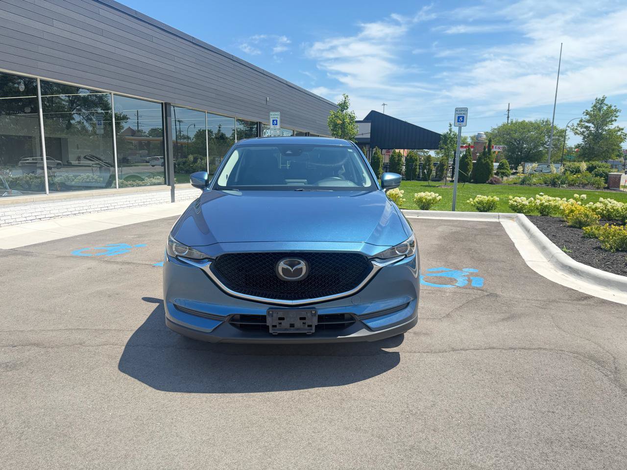 Used 2019 MAZDA CX-5 Touring AWD/4WD image 2
