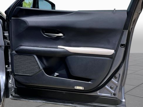 Used 2021 Lexus UX 250h w/ Premium Package AWD/4WD image 21