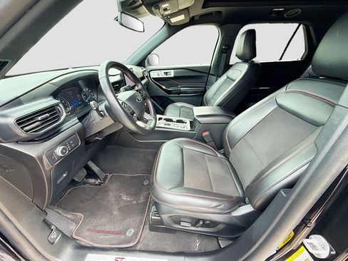 Used 2022 Ford Explorer ST-Line w/ Class IV Trailer Tow Package AWD/4WD image 23