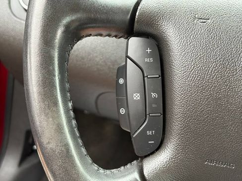 Used 2013 Chevrolet Impala LTZ FWD image 18