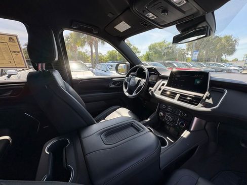 Used 2024 Chevrolet Tahoe LT RWD image 25