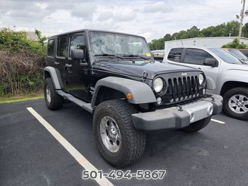 Used 2014 Jeep Wrangler Unlimited Sport w/ Quick Order Package 24S AWD/4WD image 3