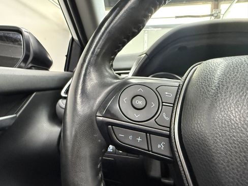 Used 2023 Toyota Camry XSE FWD image 14