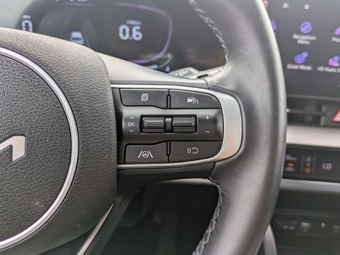 Used 2023 Kia Sportage EX FWD image 27