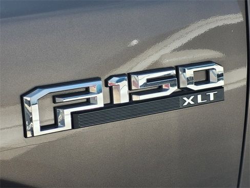 Used 2019 Ford F150 XLT w/ Equipment Group 301A Mid image 4