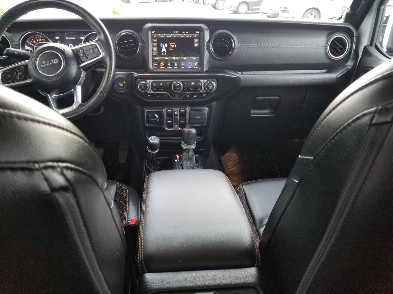 Used 2021 Jeep Gladiator Overland AWD/4WD image 16