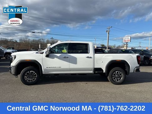 New 2026 GMC Sierra 2500 SLT AWD/4WD image 5