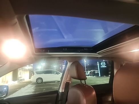 Used 2018 Subaru Forester 2.5i Touring w/ Popular Package #2 image 12