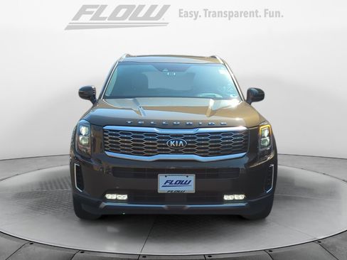 Used 2020 Kia Telluride SX w/ SX Prestige Package AWD/4WD image 3