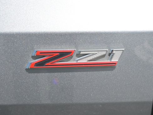 Used 2024 Chevrolet Traverse Z71 w/ Enhanced Driving Package AWD/4WD image 38