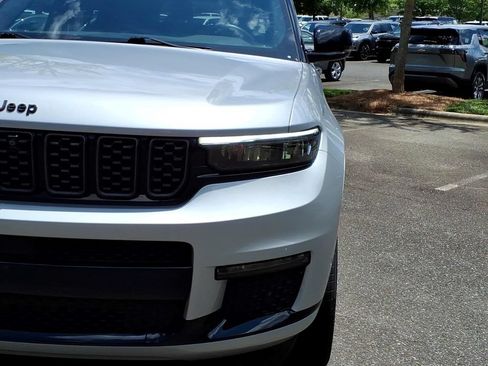 Used 2023 Jeep Grand Cherokee L Summit AWD/4WD image 28
