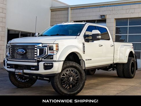 Used 2022 Ford F450 Limited w/ FX4 Off-Road Package image 4