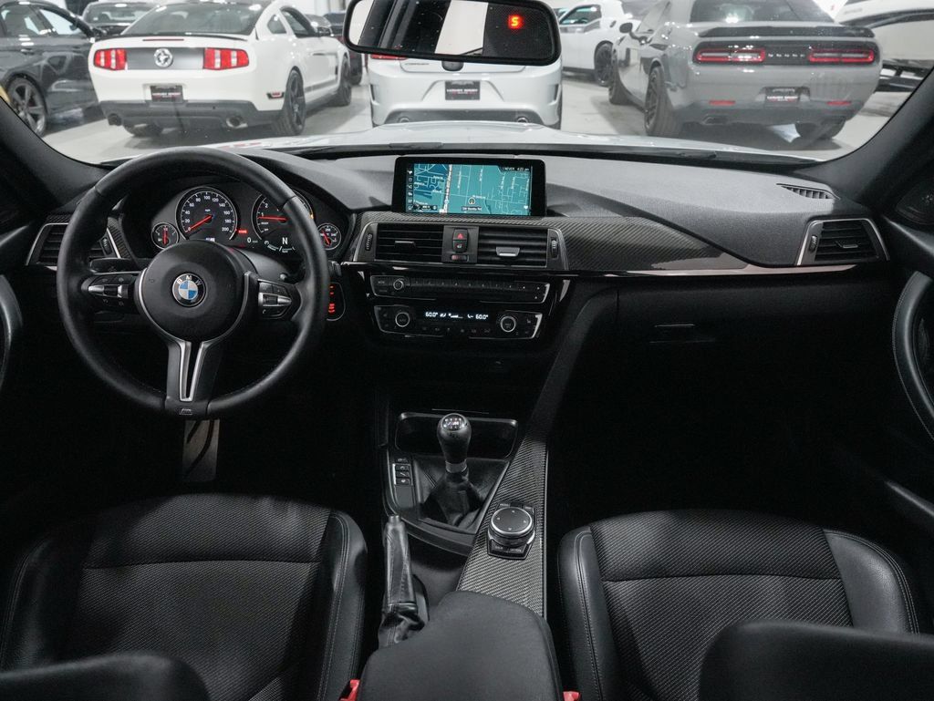 Used 2017 BMW M3 RWD image 25