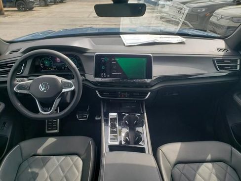 New 2026 Volkswagen Atlas Cross Sport SEL Premium R-Line AWD/4WD image 8