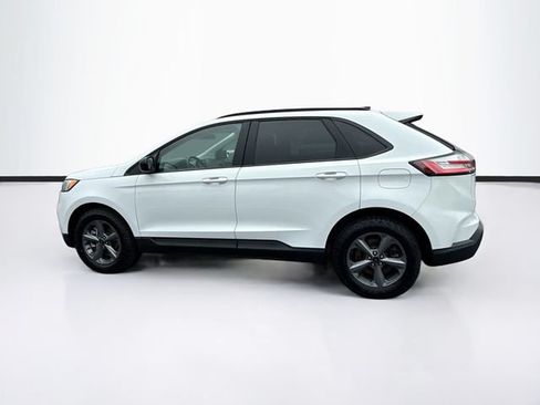 Certified 2023 Ford Edge SEL w/ Sport Appearance Package AWD/4WD image 5