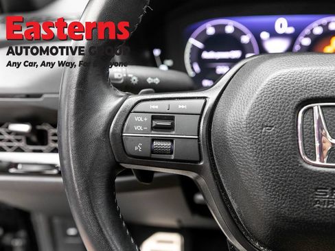 Used 2025 Honda Accord Sport image 16