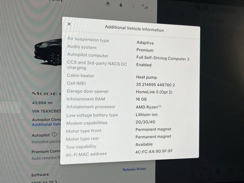 Used 2022 Tesla Model X image 18