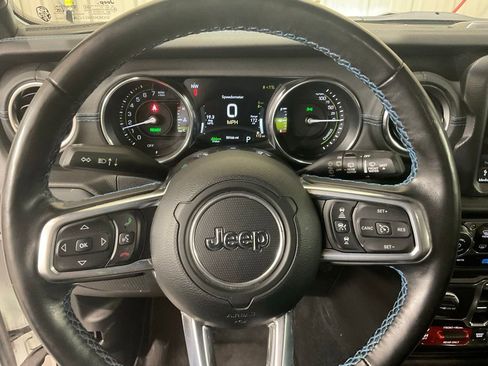 Used 2021 Jeep Wrangler Unlimited Rubicon 4xe w/ Steel Bumper Group AWD/4WD image 16