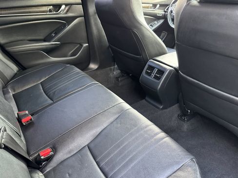 Certified 2020 Honda Accord Touring image 30