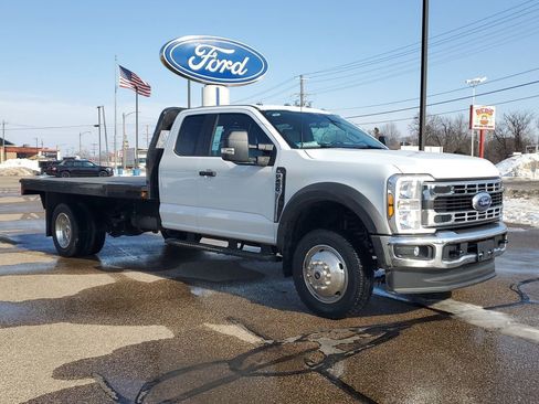 New 2026 Ford F450 XL w/ XL Chrome Package image 2