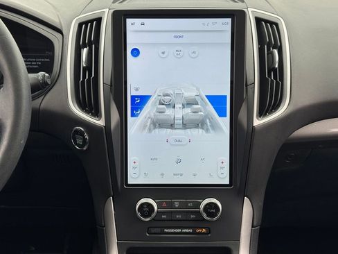 Used 2024 Ford Edge SEL w/ Convenience Package image 23