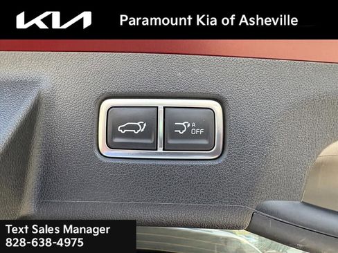 Certified 2025 Kia Sorento SX Prestige w/ Olive Brown Leather Package image 28