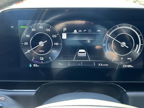 Used 2024 Kia Niro Wind w/ Wind Preserve Package FWD image 22