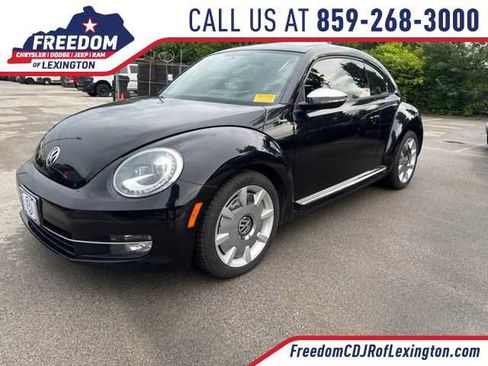Used 2013 Volkswagen Beetle Turbo FWD image 1