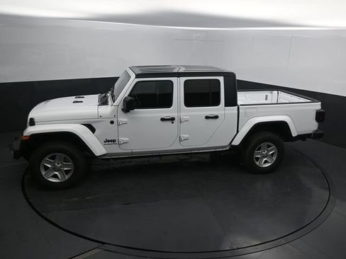 Used 2022 Jeep Gladiator Sport AWD/4WD image 44