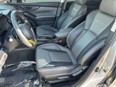 Used 2021 Subaru Crosstrek 2.5i Sport w/ Moonroof Package image 21