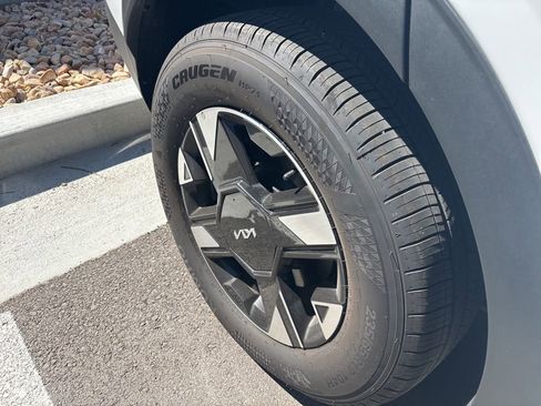 Certified 2026 Kia Sportage LX w/ LX Convenience Package image 9