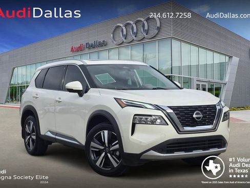 Used 2023 Nissan Rogue Platinum image 1