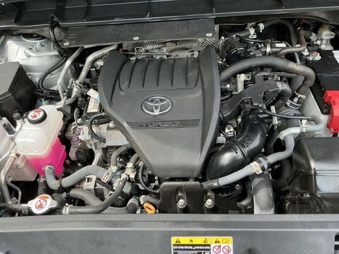 Used 2025 Toyota Highlander XSE AWD/4WD image 30