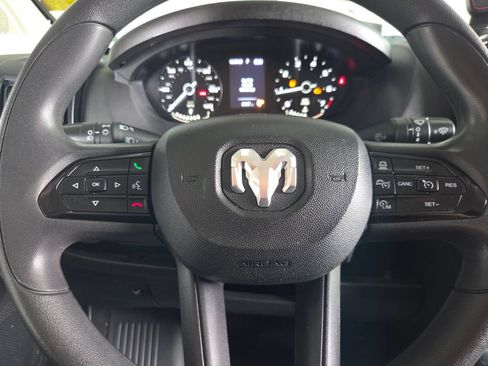 Used 2025 RAM ProMaster 2500 w/ Safety Group FWD image 6