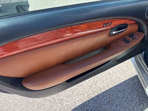 Used 2002 Lexus SC 430 Convertible RWD image 11