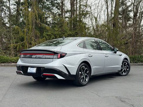 Used 2024 Hyundai Sonata SEL image 16